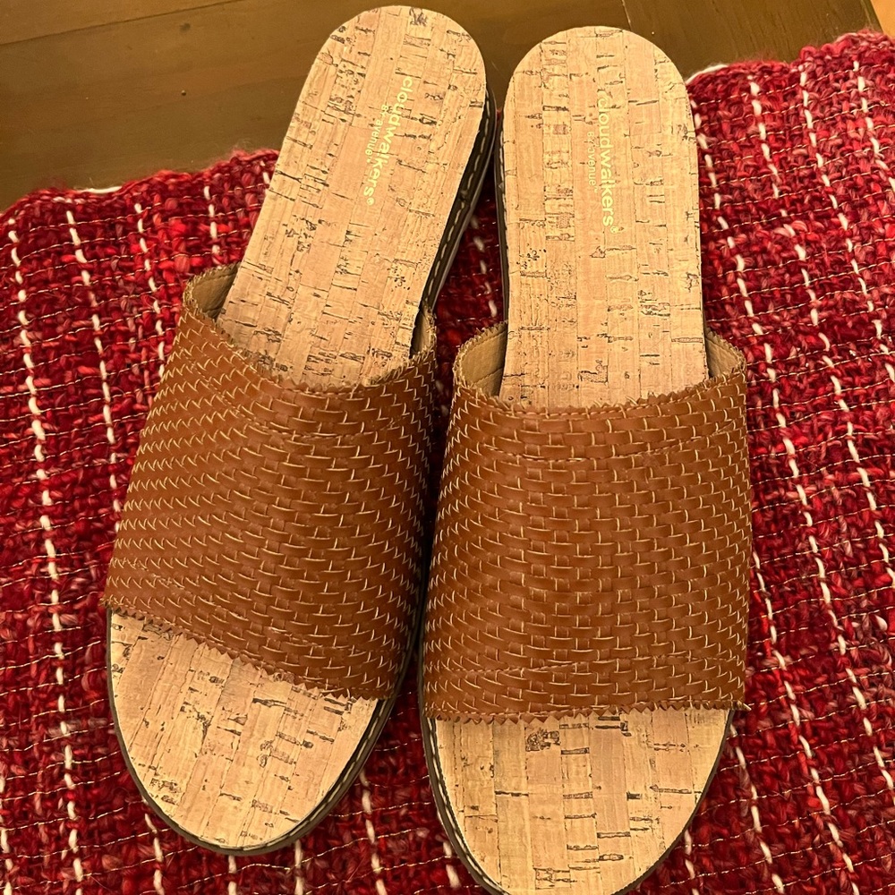 Size 13 cloudwalkers Fiona Sandal